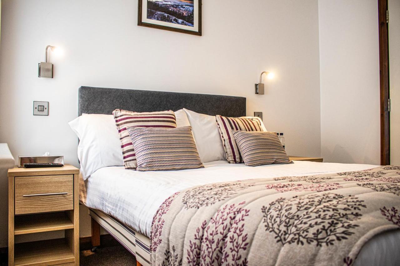 The Rostrevor Inn エクステリア 写真