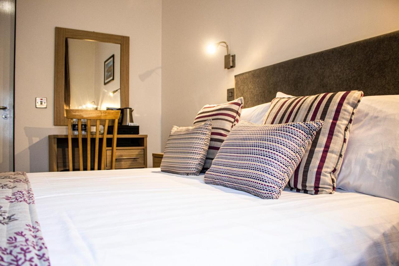 The Rostrevor Inn エクステリア 写真